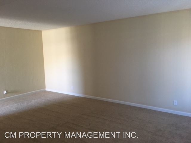 Building Photo - 1715 Foxworthy Ave