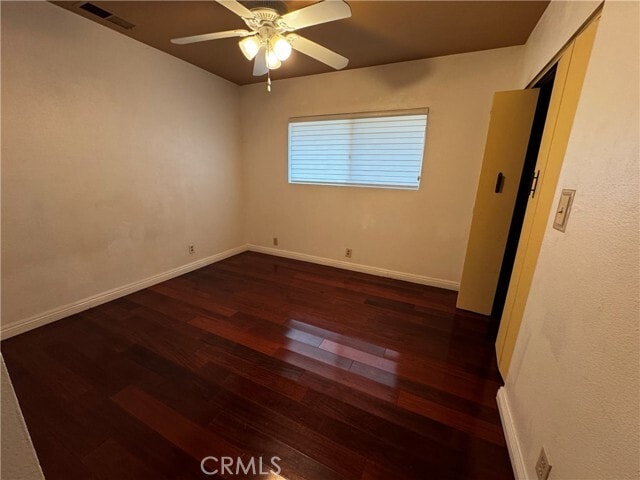 Building Photo - 2115 Holly Ave