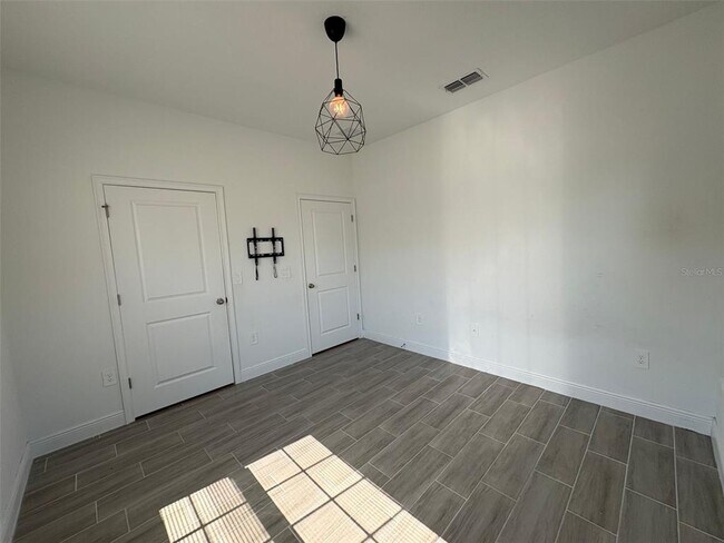Building Photo - 1552 Cumin Dr