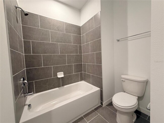 Building Photo - 449 Belmond Dr