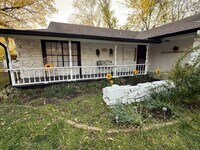 Building Photo - 1408 N Juniper Ave