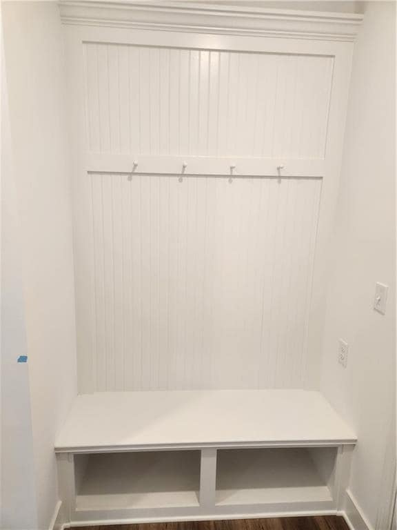 Building Photo - 404 Brodie Dr