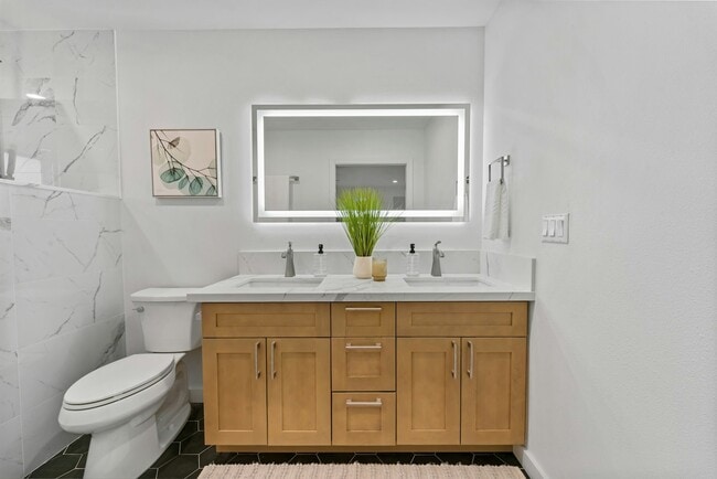 Building Photo - 403 Lokelau Pl