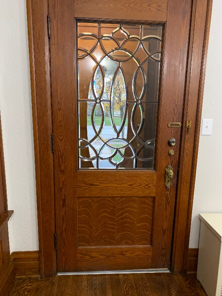 Building Photo - 2948 Broadway St