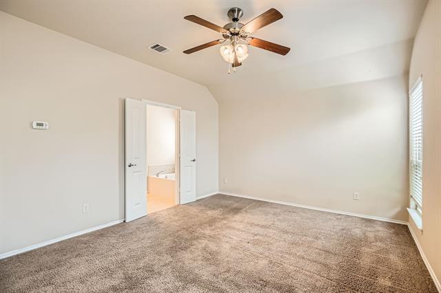 Building Photo - 9916 Pronghorn Rd