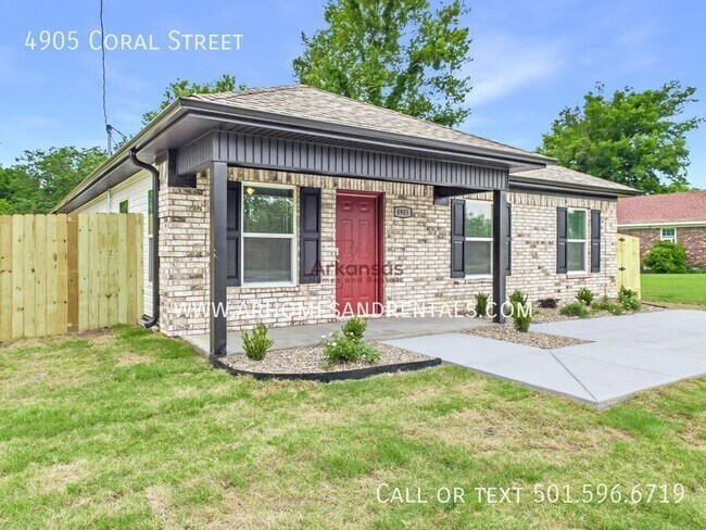Building Photo - 4905 Coral St