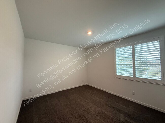 Building Photo - 14011 Cosentino Wy