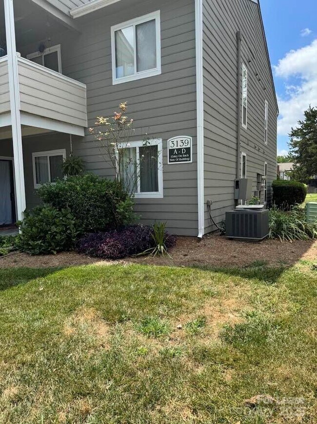 Primary Photo - 3139 Heathstead Place