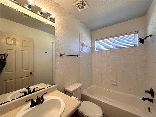 Building Photo - 11909 Big Sky Dr