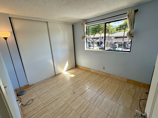 Building Photo - Upstairs Kihei Shores Unit w/ Recent Renno...