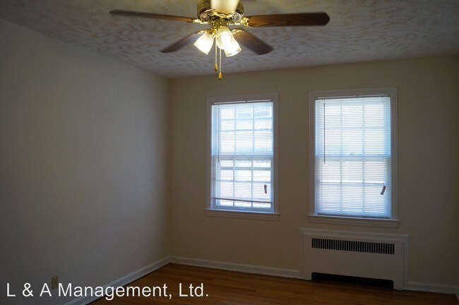 Building Photo - 2566 Kemper Rd