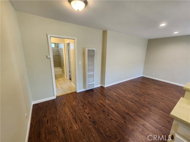 Building Photo - 7925 Vineland Ave