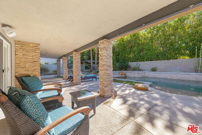 Building Photo - 74085 Old Prospector Trail