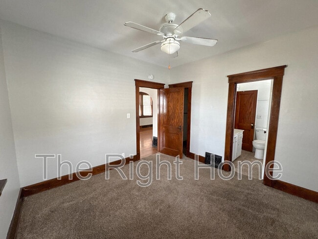 Building Photo - 3330 N 59th St