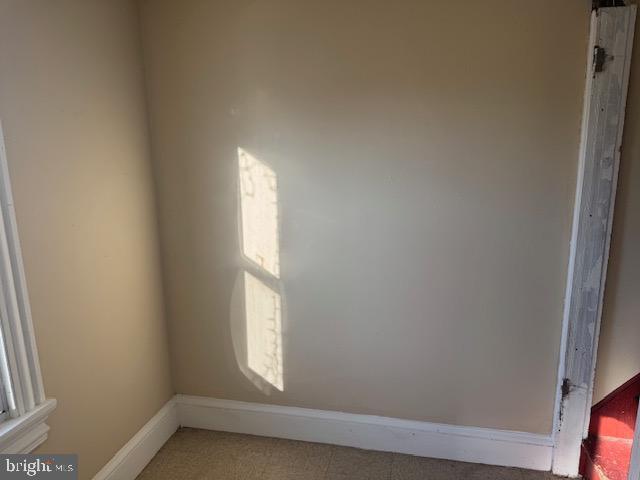 Building Photo - 85 Oak St