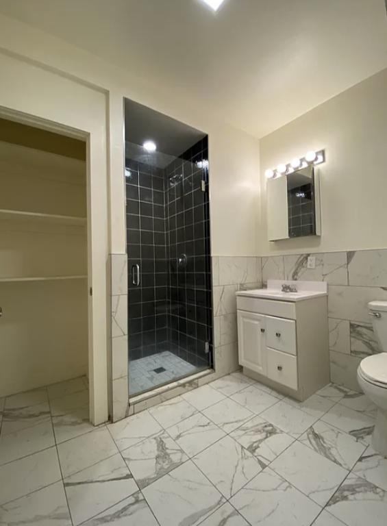Building Photo - 3 bedroom in NEW YORK NY 10038