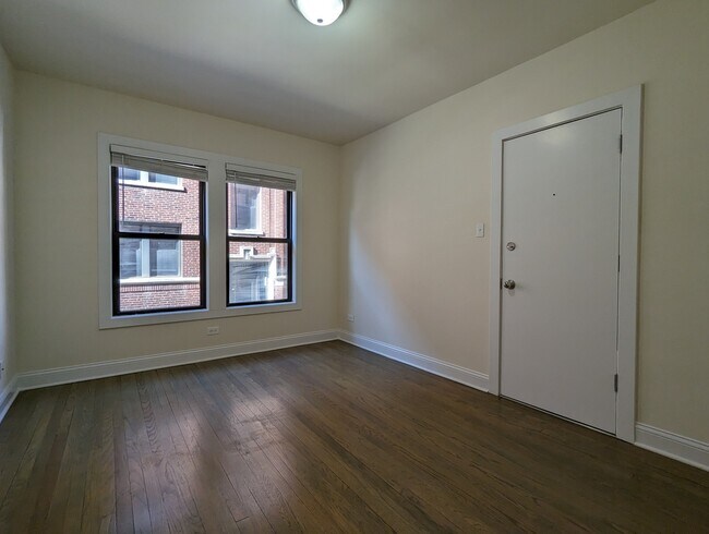 Building Photo - 2641 N Spaulding Ave