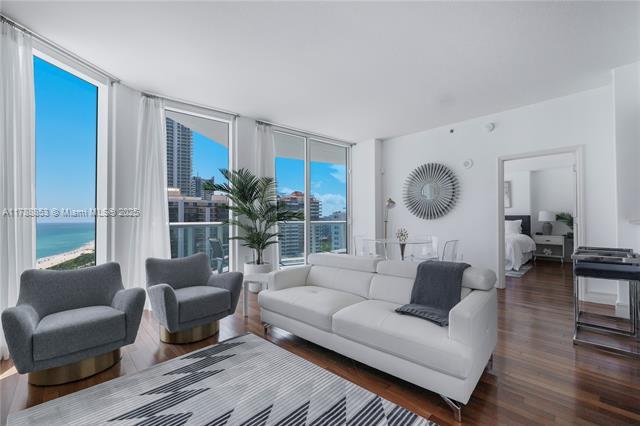 Building Photo - 6515 Collins Ave