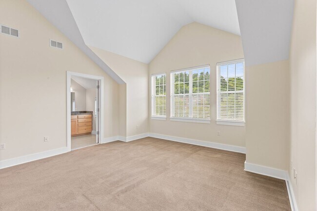 Building Photo - 2 Powder Mill Square