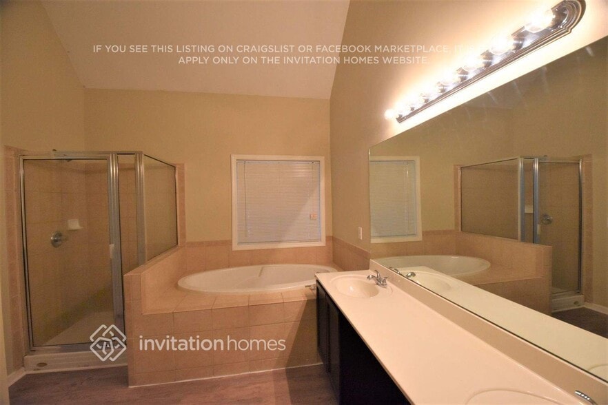 Building Photo - 467 Greyhawk Way