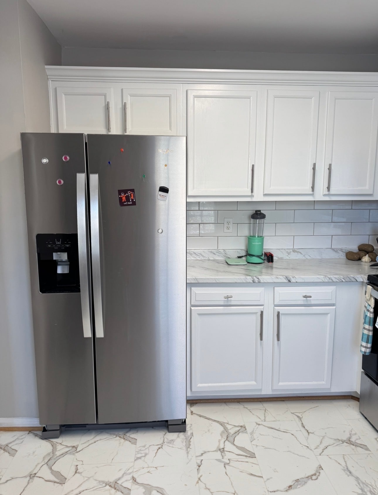 Kitchen - 202 Huntington Ln