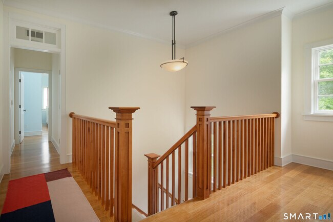 Building Photo - 63 Belden St
