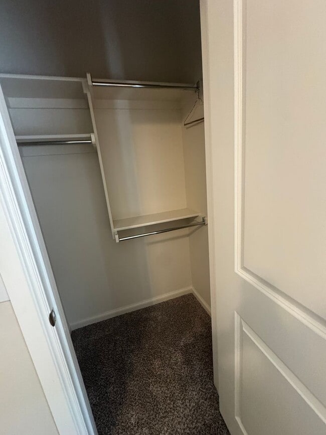 Building Photo - Stunning fully furnished 3 Bed 2.5 bath homes in The Enclave!