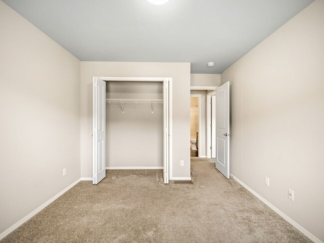 Building Photo - Charming North Spokane Home in a Quiet Neighborhood ? Limited-Time Move-In Special: Half Off Your...