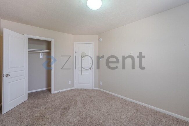 Building Photo - 3029 Cambridge Meadows Ln