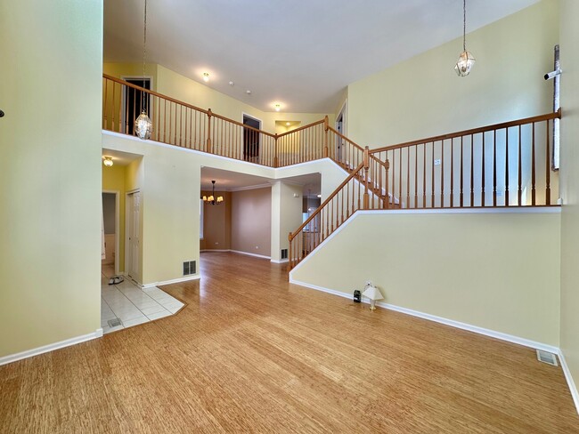 Building Photo - 2164 Horncastle Ln