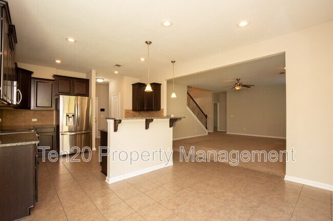 Building Photo - 2510 Ridgewood Way