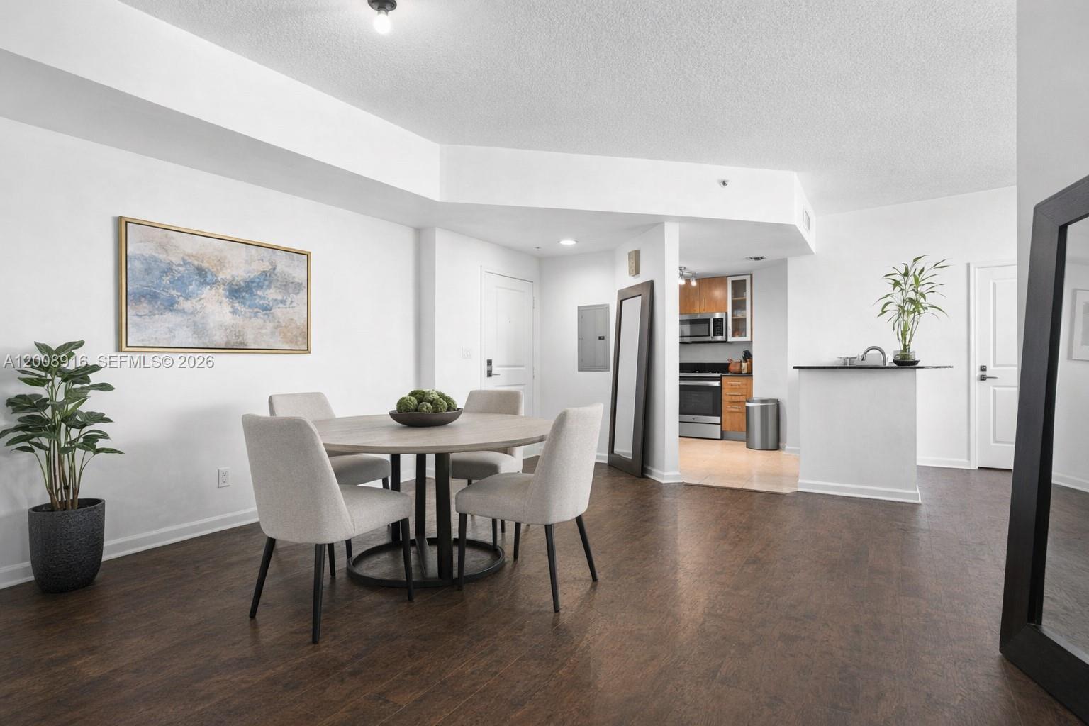 Building Photo - 7910 Harbor Island Dr