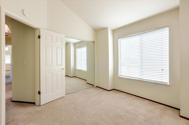 Building Photo - Seven Springs Home