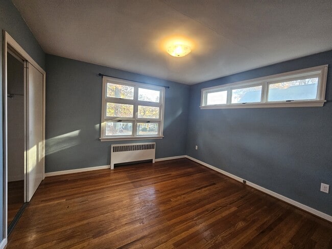 Building Photo - 107 Upper Knapp Rd