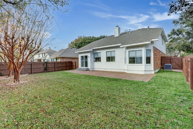 Building Photo - 17007 Hickok Dr