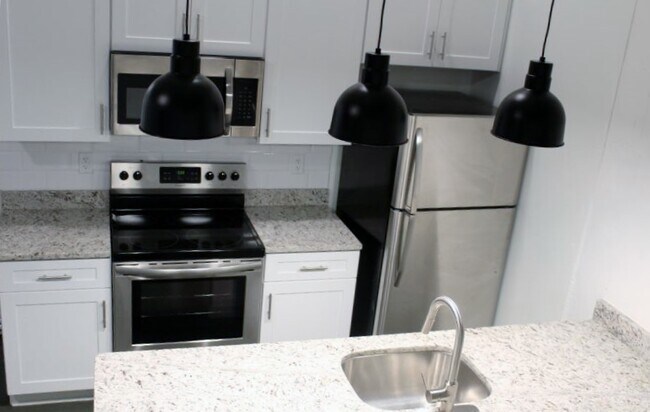 Building Photo - Culpeper Lofts - Building A