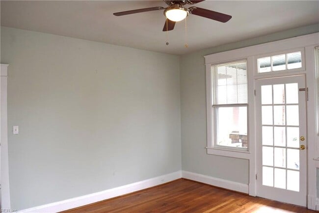 Building Photo - 332 Mt Vernon Ave
