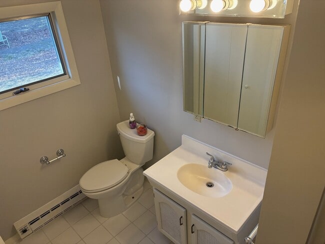 Building Photo - 169 Vermont Ave