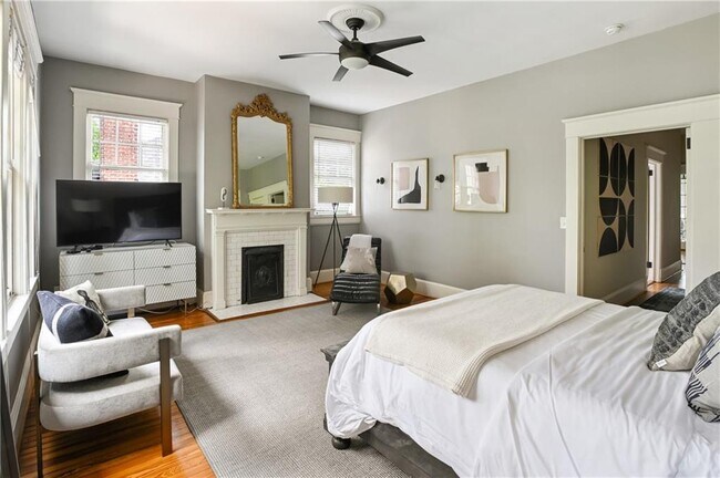 Building Photo - 635 Bonaventure Ave NE