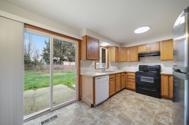 Building Photo - Amurao - 4216/4218 6th Ave NE Lacey, WA 98516