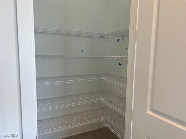 Building Photo - 5101 Isidora Ln