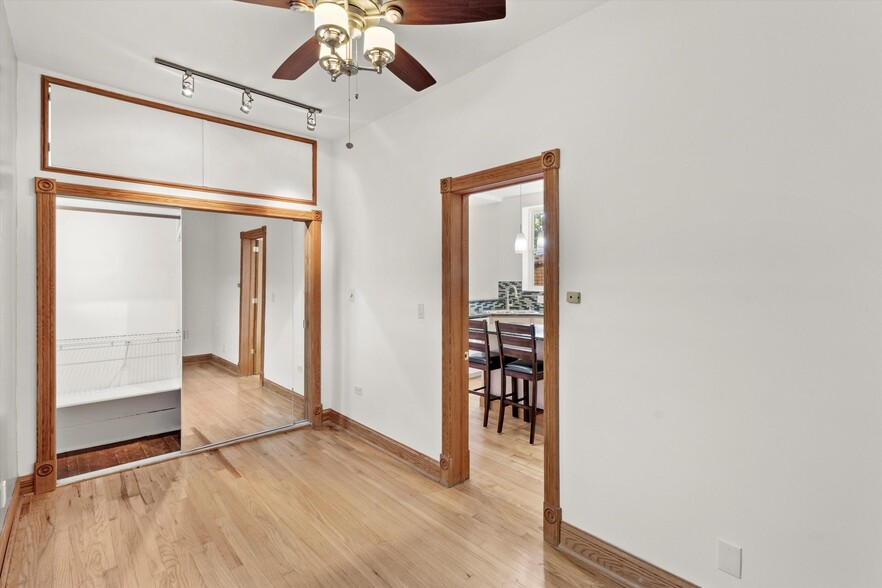 Building Photo - 911 N Fairfield Ave