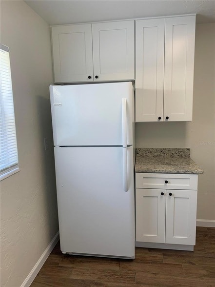 Building Photo - 127 E Kentucky Ave