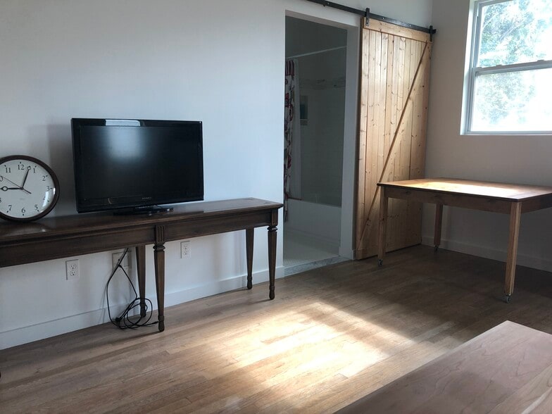 Building Photo - 7301 3rd Ave N