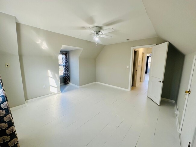 Building Photo - {8520} Charming Four Bedroom in Fantastic Location + Two Main Floor Bedrooms + Hardwood Floors + ...