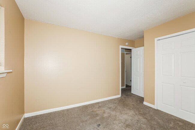 Building Photo - 5804 Coppock Ln