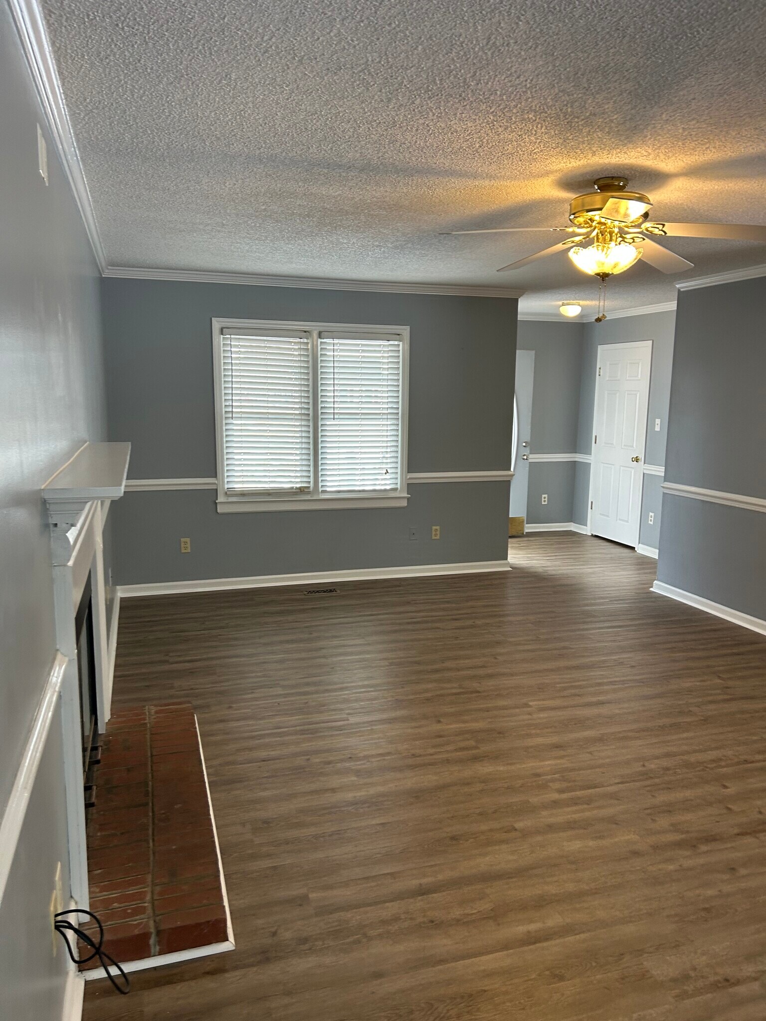 Building Photo - 308 Rose Dr