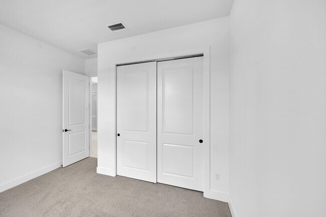 Building Photo - 9528 St Germain Dr
