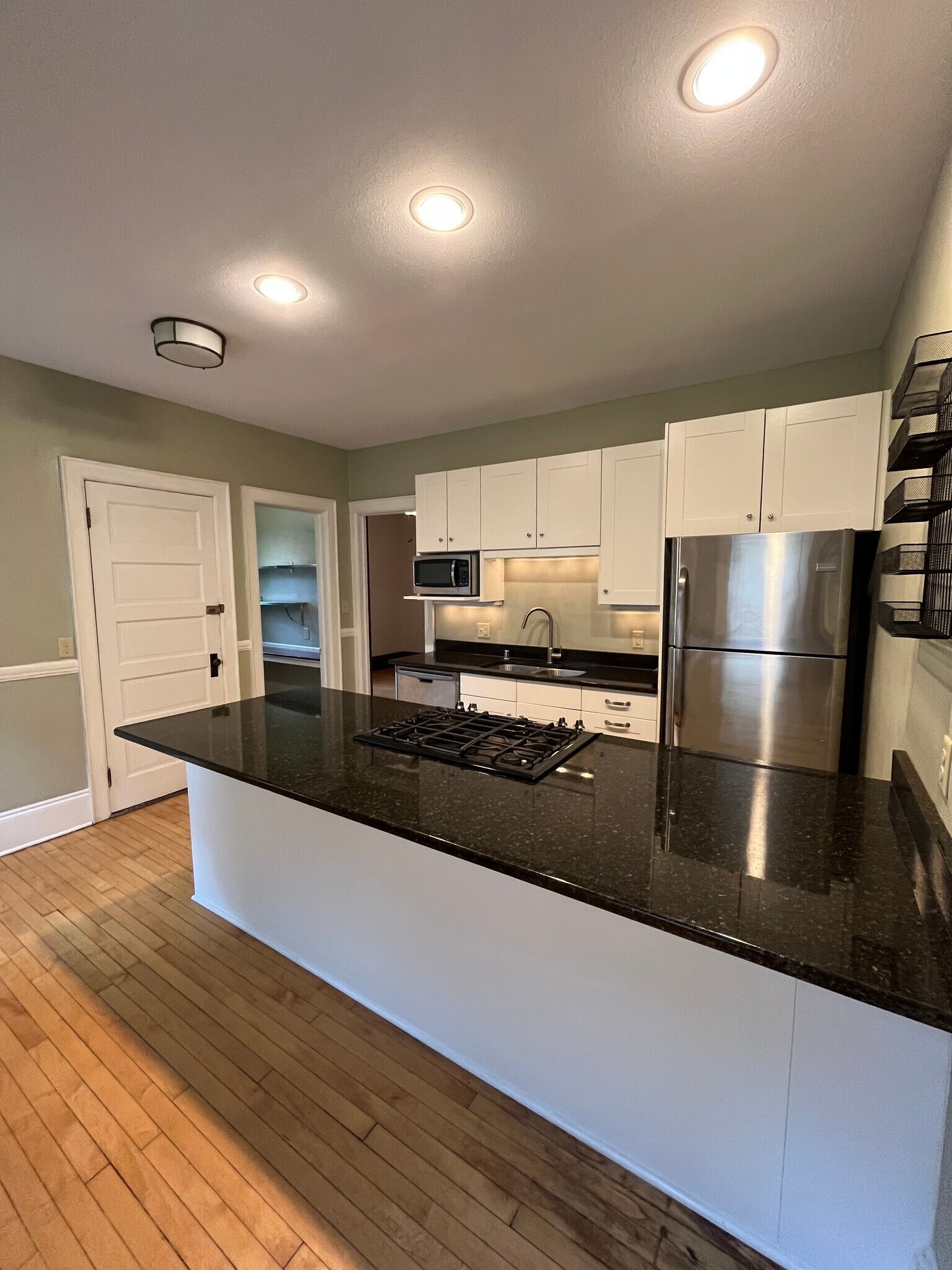 Building Photo - 2649 N Humboldt Blvd