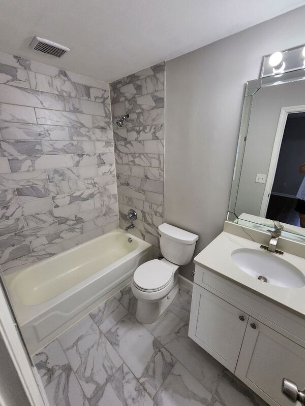 Building Photo - 322 Granville Ct